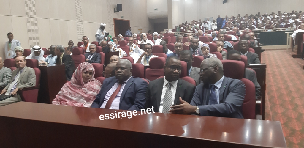 بعض الوزراء خلال الافتتاح 