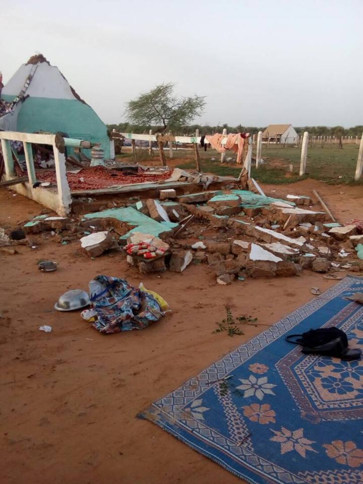 المبني الذي سقط فيه خمسة اشخاص من أسرة واحدة 