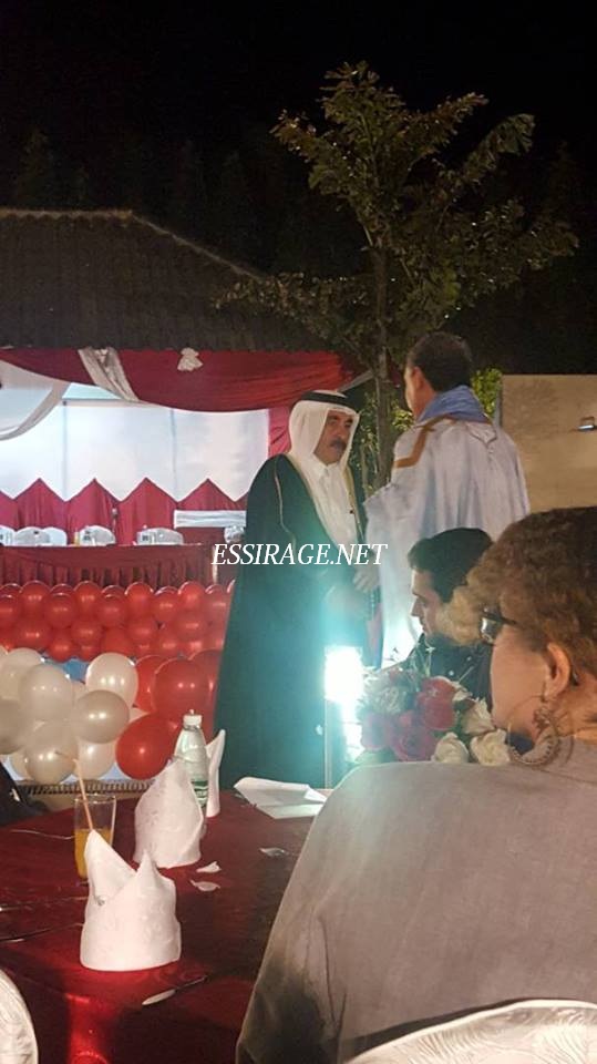 " صورة من السفيرين"