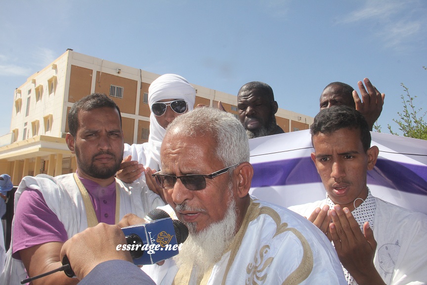 " الشيخ ولد فتي خلال النشاط "