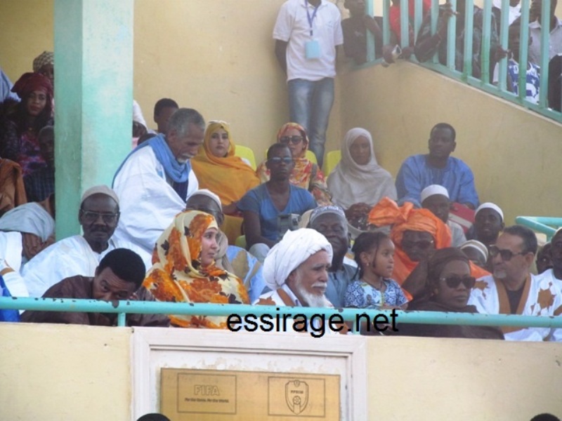 "في مقدمة الصورة وزيرة الرياضة وإلى جانبها بعضالحاضرين"