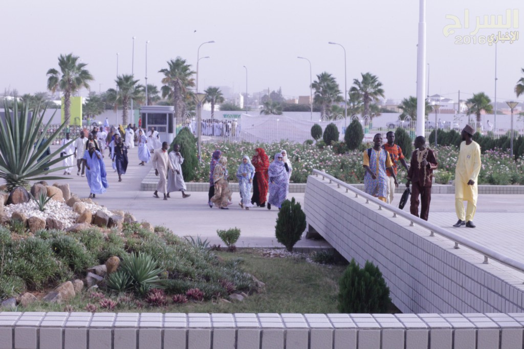 " حضور كبير "